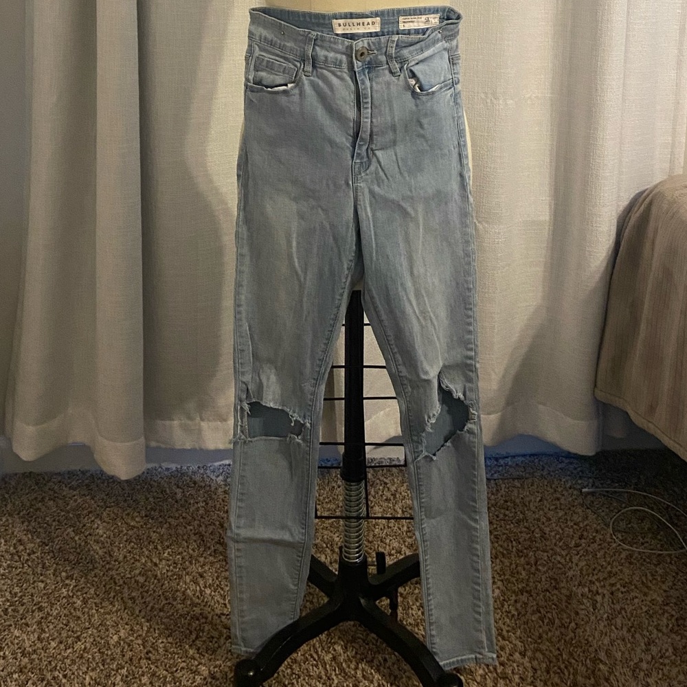 Bullhead denim co. Jeans